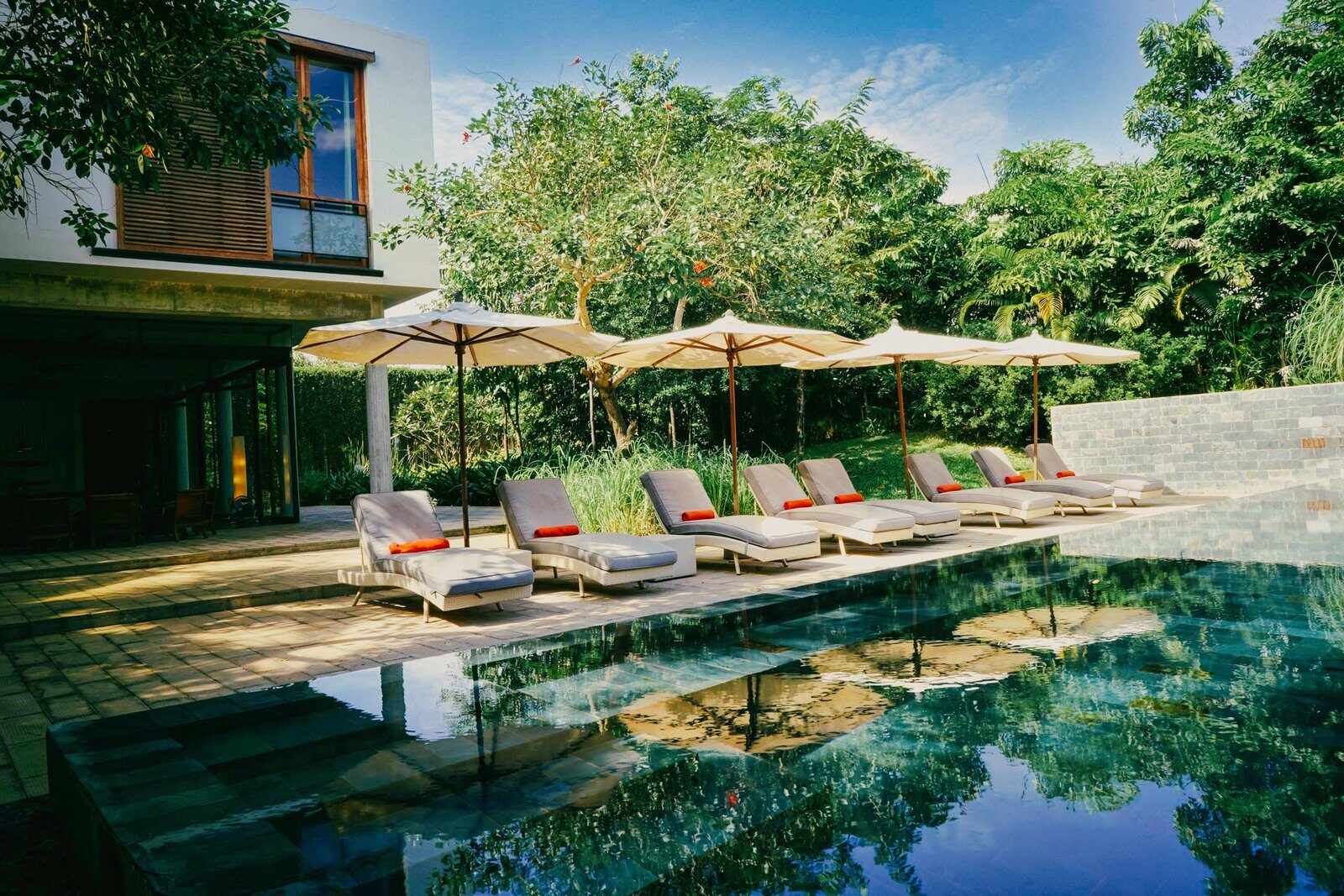 Villa Ni Say pool